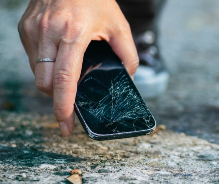 Högkvalitativ Mobiltekniker i Brattfors